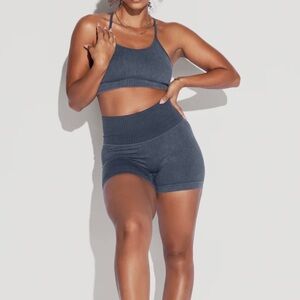 POPFLEX ‘Supersculpt’ MIDI Shorts & Scoop Seamless bra in vintage indigo new